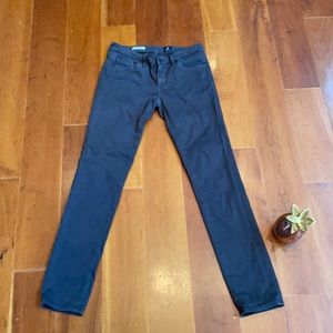 AG womens gray skinny pants”The Stilt” cigarette jean; 27R